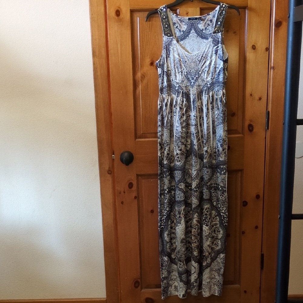 Elegant Blue and White Maxi Dress, Medium